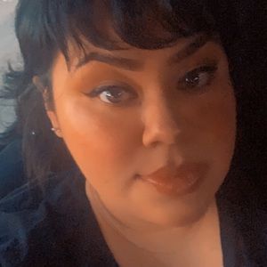 Meet your Posher, Jazmin